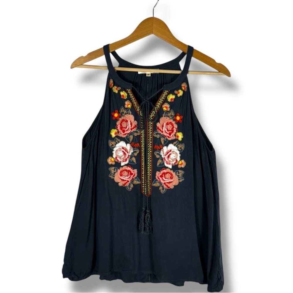 Andree By Unit High Neck Embroidered Tie Neck Tank, Midnight Blue, Size Medium - Picture 2 of 11